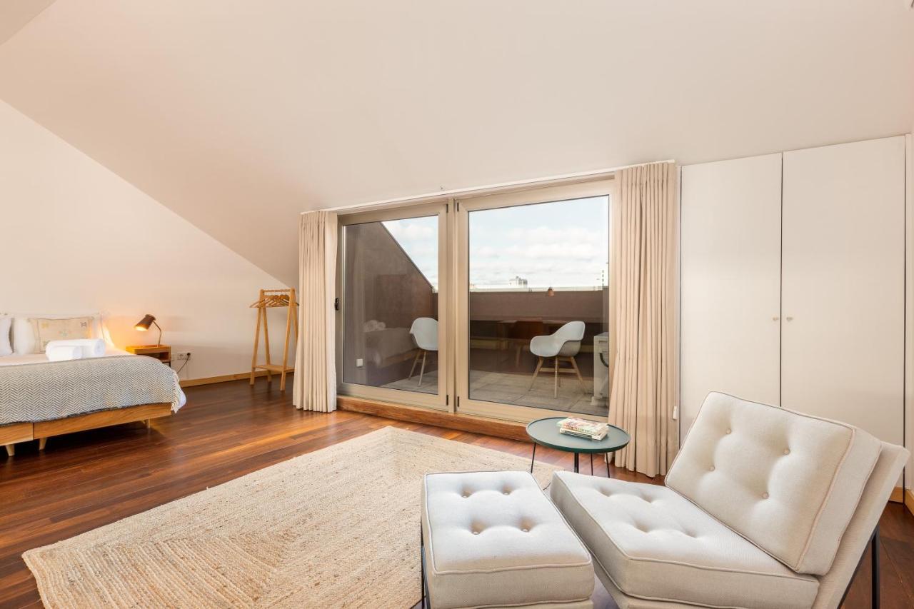 Sunny Loft In Downtown With Private Parking Apartment
