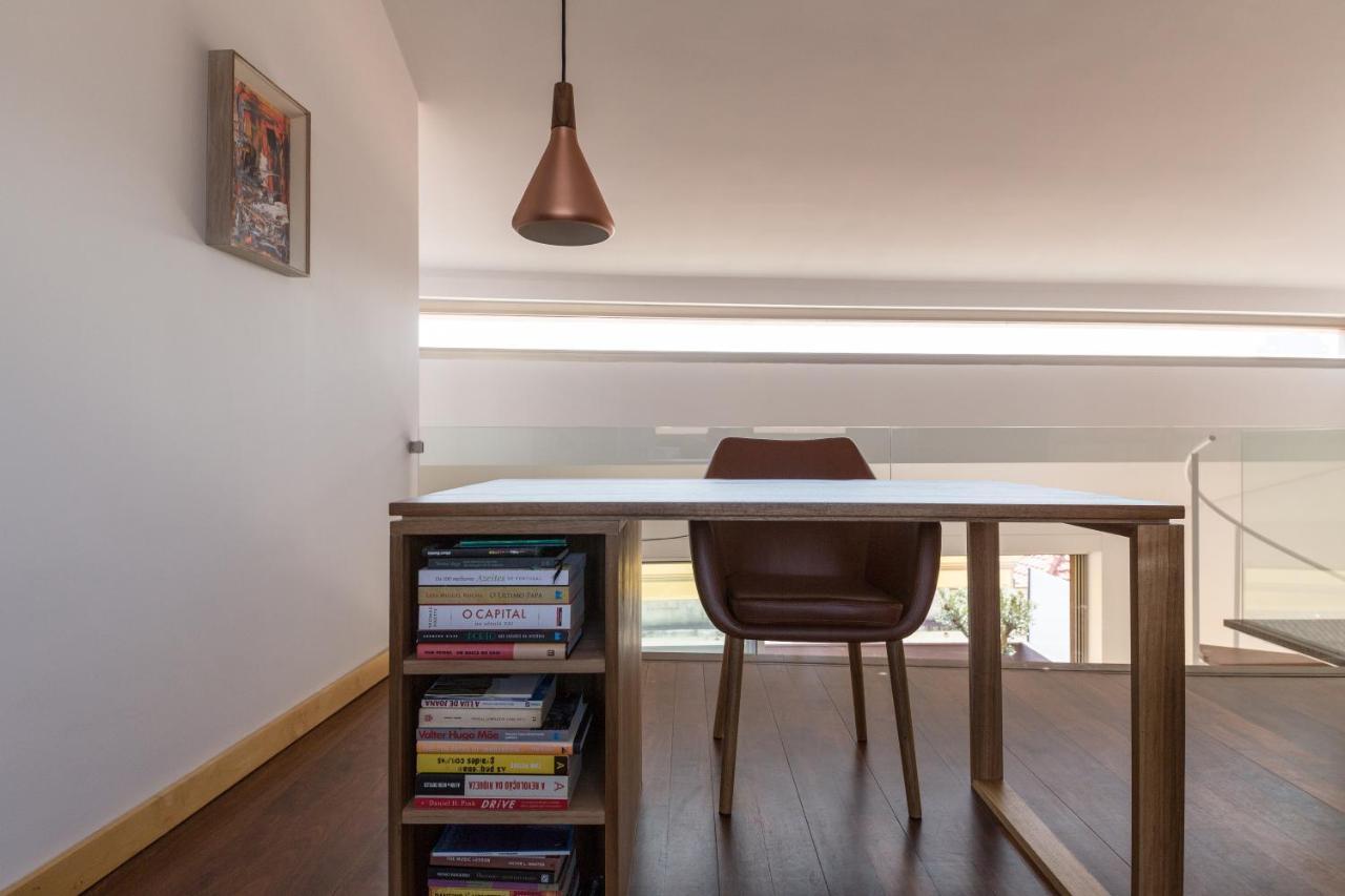 Sunny Loft In Downtown With Private Parking